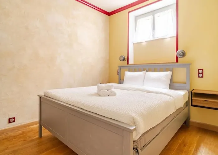 Renovated Ac 10 Min To Eiffel Tower شقة باريس