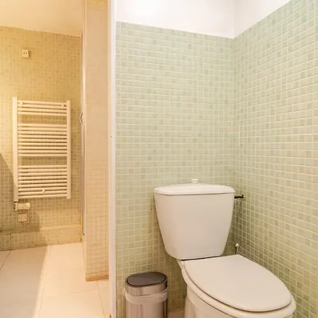Renovated Ac 10 Min To Eiffel Tower פריז